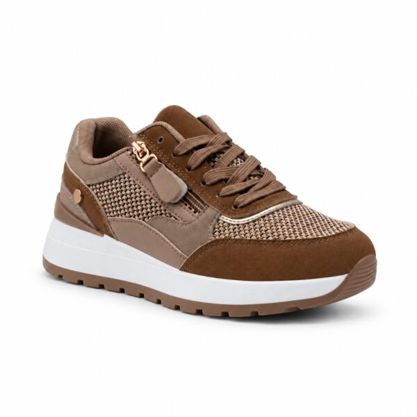 Zapatilla de mujer modelo XX-110 en color kaki con cuña de 4 cm, cordones y cremallera lateral