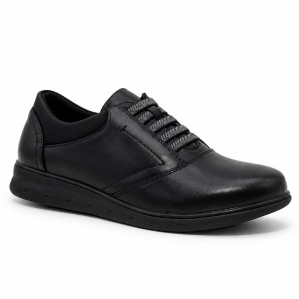 Zapato de mujer modelo 920 negro con cordones elásticos decorados y diseño cerrado
